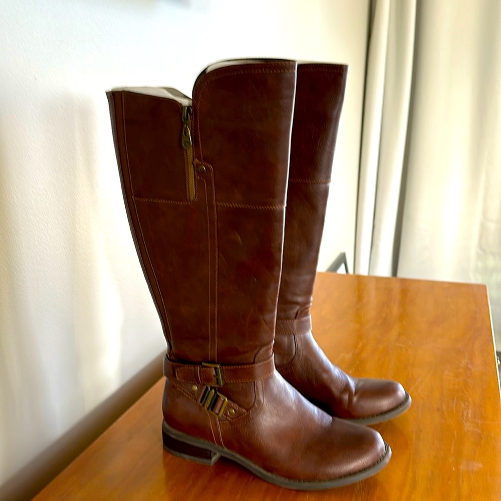 G by Guess Brown Tall Zip riding boots size 9